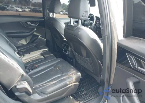 2018 Audi Q7 3.0T Premium z USA, uszkodzony, nr VIN WA1LAAF71JD045263